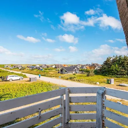 5 Person In Harbo Re Holiday home *