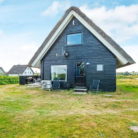 Holiday home 5 Person In Harbo Re
